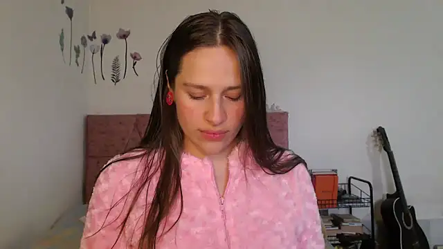 Snapshot of Serenity chatting on February 15, 2026, 10:17 pm Serenity online show from February 15, 2026, 10:17 pm