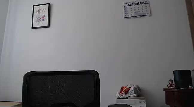 Snapshot of wisdonsenecax chatting on December 23, 2024, 8:47 pm wisdonsenecax online show from December 23, 2024, 8:47 pm