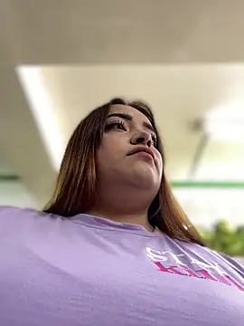 Snapshot of Tatiana_O chatting on January 16, 2025, 5:44 pm Tatiana O online show from January 16, 2025, 5:44 pm