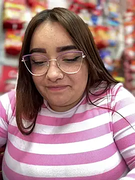 Snapshot of Tatiana_O chatting on January 18, 2025, 4:21 pm Tatiana O online show from January 18, 2025, 4:21 pm