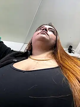 Snapshot of Tatiana_O chatting on October 18, 2025, 3:24 pm Tatiana O online show from October 18, 2025, 3:24 pm