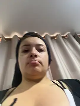 Tatiana O online show from May 28, 2026, 1:08 pm