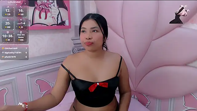 Snapshot of lauren_sofia19 chatting on December 11, 2024, 10:03 am lauren sofia19 online show from December 11, 2024, 10:03 am