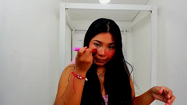Snapshot of lauren_sofia19 chatting on February 25, 2025, 6:31 pm lauren sofia19 online show from February 25, 2025, 6:31 pm