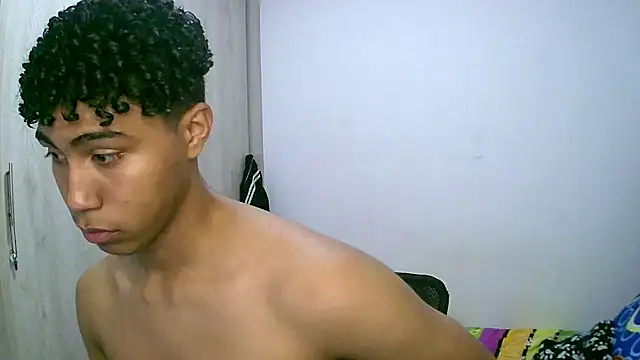 Snapshot of sexy_diamante_ chatting on November 7, 2025, 2:00 am sexy diamante online show from November 7, 2025, 2:00 am