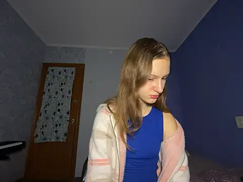 Snapshot of Eva_Angel3 chatting on December 18, 2024, 3:55 pm Eva Angel3 online show from December 18, 2024, 3:55 pm