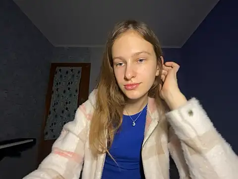 Snapshot of Eva_Angel3 chatting on December 24, 2024, 6:17 pm Eva Angel3 online show from December 24, 2024, 6:17 pm