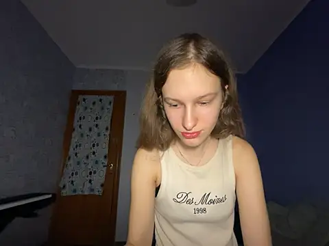 Snapshot of Eva_Angel3 chatting on February 18, 2025, 6:58 pm Eva Angel3 online show from February 18, 2025, 6:58 pm