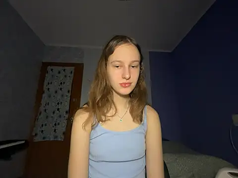 Snapshot of Eva_Angel3 chatting on March 17, 2025, 7:26 pm Eva Angel3 online show from March 17, 2025, 7:26 pm