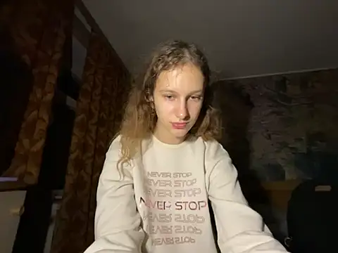 Snapshot of Eva_Angel3 chatting on October 9, 2025, 5:11 pm Eva Angel3 online show from October 9, 2025, 5:11 pm