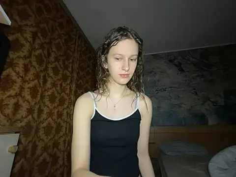 Eva Angel3 online show from February 26, 2026, 6:51 pm