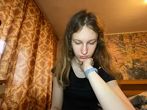 Snapshot of Eva_Angel3 chatting on May 17, 2026, 4:14 pm Eva Angel3 online show from May 17, 2026, 4:14 pm