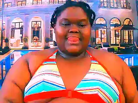 Snapshot of EbonyHotBuns chatting on May 6, 2026, 6:30 am EbonyHotBuns online show from May 6, 2026, 6:30 am