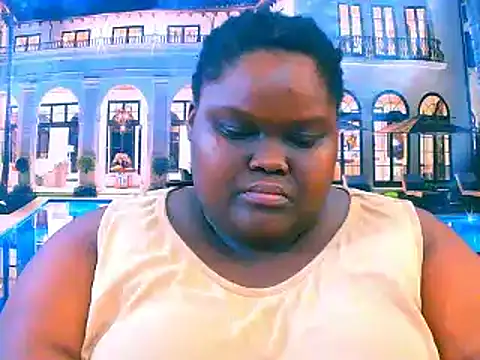 Snapshot of EbonyHotBuns chatting on May 9, 2026, 7:19 pm EbonyHotBuns online show from May 9, 2026, 7:19 pm
