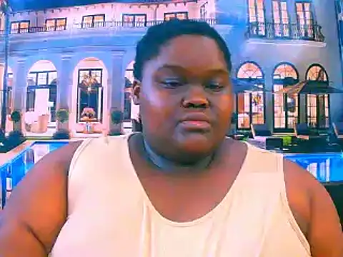 Snapshot of EbonyHotBuns chatting on May 18, 2026, 6:25 pm EbonyHotBuns online show from May 18, 2026, 6:25 pm