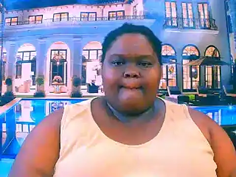 Snapshot of EbonyHotBuns chatting on May 21, 2026, 6:42 am EbonyHotBuns online show from May 21, 2026, 6:42 am