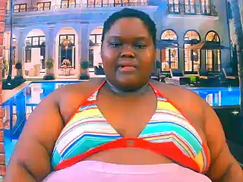 Snapshot of EbonyHotBuns chatting on May 25, 2026, 8:04 pm EbonyHotBuns online show from May 25, 2026, 8:04 pm