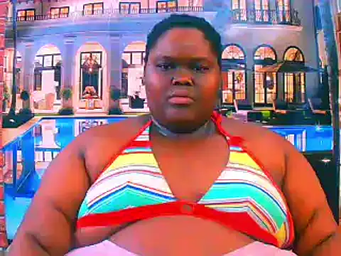 Snapshot of EbonyHotBuns chatting on June 2, 2026, 6:32 pm EbonyHotBuns online show from June 2, 2026, 6:32 pm