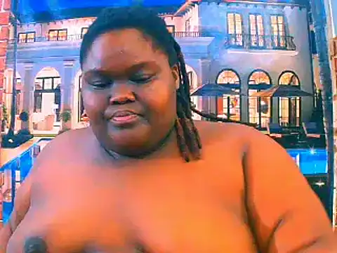 Snapshot of EbonyHotBuns chatting on June 6, 2026, 7:02 am EbonyHotBuns online show from June 6, 2026, 7:02 am