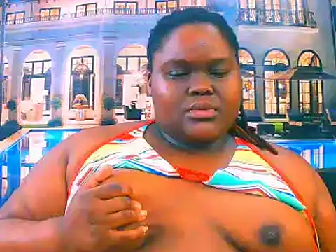 Snapshot of EbonyHotBuns chatting on June 12, 2026, 6:23 am EbonyHotBuns online show from June 12, 2026, 6:23 am