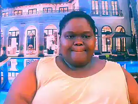 Snapshot of EbonyHotBuns chatting on June 15, 2026, 6:10 pm EbonyHotBuns online show from June 15, 2026, 6:10 pm
