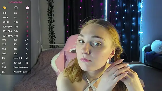 ReddHotPipper online show from January 16, 2025, 5:11 am