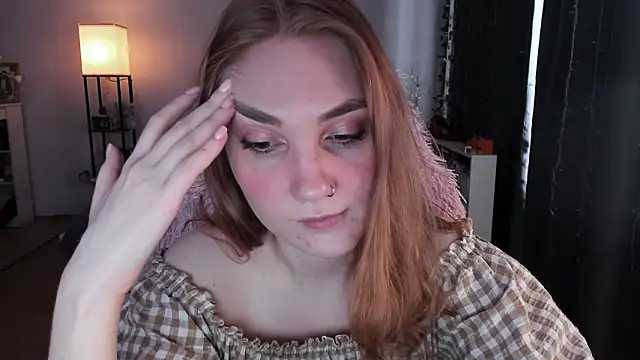 ReddHotPipper online show from March 10, 2026, 4:06 am