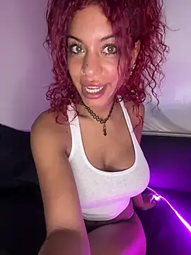 Snapshot of AlyssaHottv_ chatting on February 10, 2025, 10:09 am AlyssaHottv online show from February 10, 2025, 10:09 am