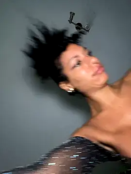 Snapshot of AlyssaHottv_ chatting on September 10, 2025, 9:53 am AlyssaHottv online show from September 10, 2025, 9:53 am