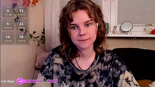 Snapshot of Moona_xx chatting on October 27, 2025, 10:58 pm Moona xx online show from October 27, 2025, 10:58 pm