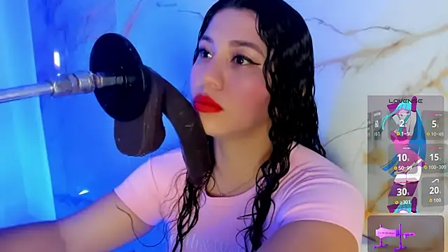 hade cute online show from April 30, 2026, 3:07 pm