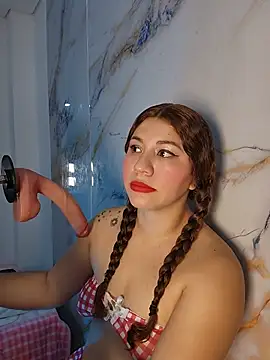 hade cute online show from July 9, 2026, 3:27 pm
