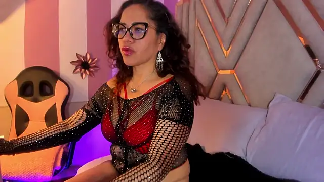 Snapshot of maria_paulac chatting on March 21, 2025, 5:43 am maria paulac online show from March 21, 2025, 5:43 am