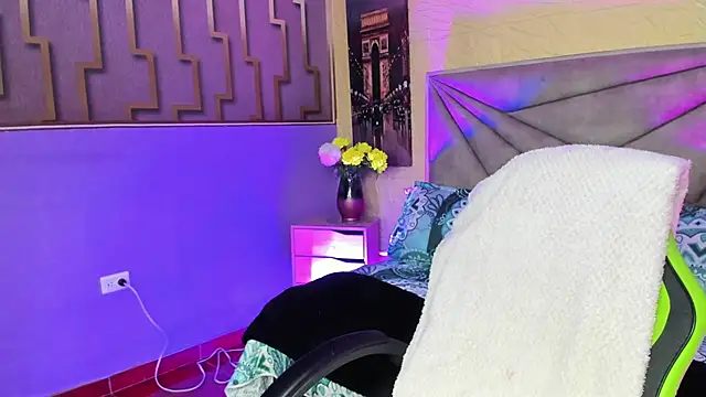 Snapshot of maria_paulac chatting on September 19, 2025, 4:58 am maria paulac online show from September 19, 2025, 4:58 am