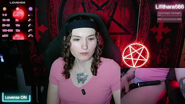 BrandiWRLD 999 online show from November 5, 2025, 1:16 am