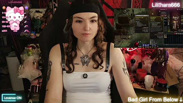 BrandiWRLD 999 online show from April 29, 2026, 4:33 pm
