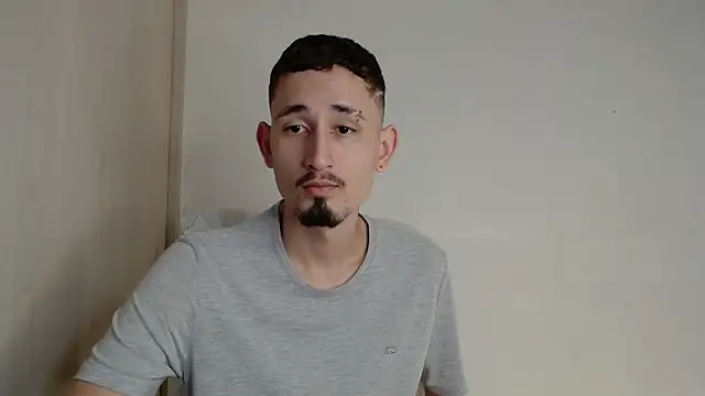 enzo 0814 online show from March 19, 2025, 11:39 am