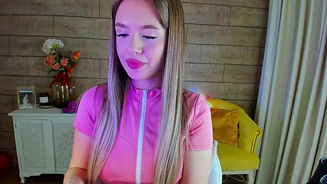 MilanaBalmain online show from February 26, 2025, 7:16 pm