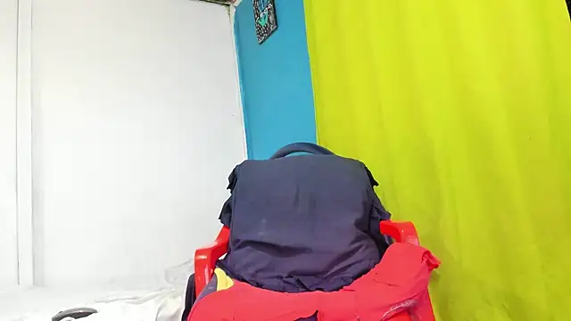 Snapshot of zackmontieel chatting on March 21, 2025, 9:34 am zackmontieel online show from March 21, 2025, 9:34 am