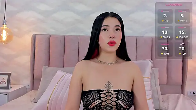 im nika  online show from January 25, 2025, 8:53 am