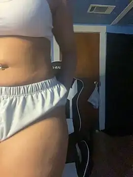 y0urlilgf online show from January 5, 2025, 10:08 pm