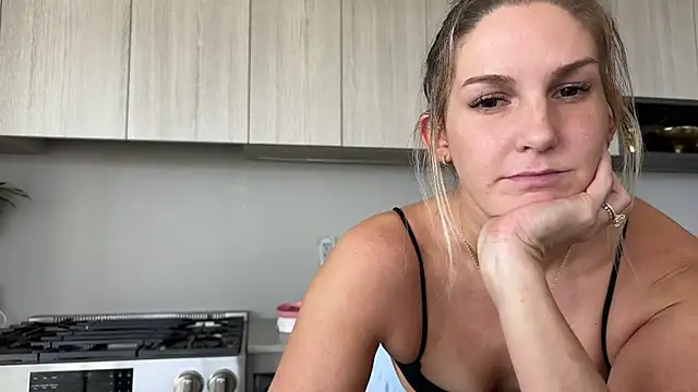 Snapshot of Graciemae_baexx chatting on October 11, 2025, 4:38 pm Graciemae baexx online show from October 11, 2025, 4:38 pm