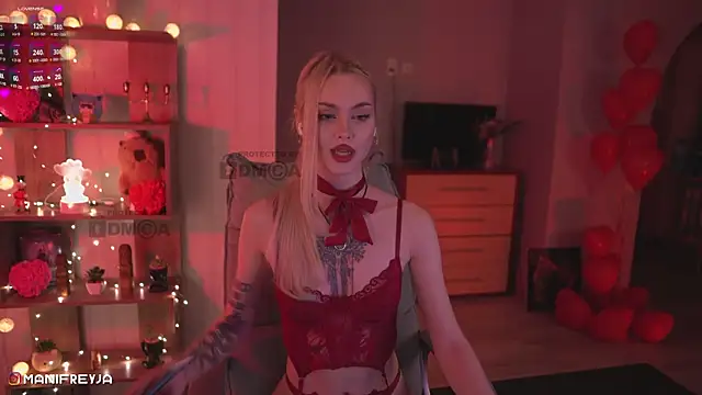 Snapshot of ManiFreyja chatting on March 3, 2025, 11:46 pm ManiFreyja online show from March 3, 2025, 11:46 pm