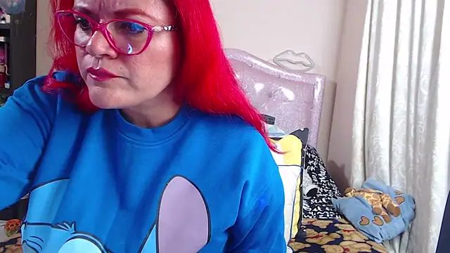 Snapshot of VickyColleman chatting on March 20, 2025, 6:52 am VickyColleman online show from March 20, 2025, 6:52 am