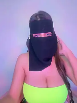 Snapshot of shanelle0 chatting on February 22, 2025, 5:34 am shanelle0 online show from February 22, 2025, 5:34 am