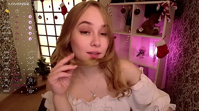 LianaBright online show from January 17, 2025, 2:08 am