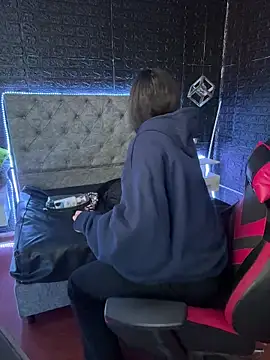 Paloma  LS online show from October 26, 2025, 9:10 pm