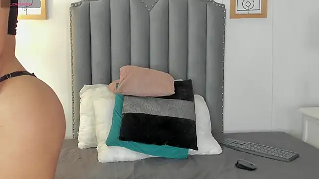 samanta william online show from February 27, 2025, 3:36 am