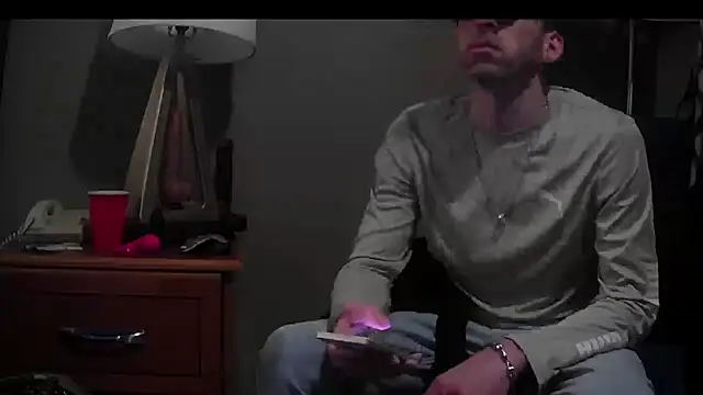 Snapshot of smokee_parT903 chatting on January 24, 2025, 12:52 am smokee parT903 online show from January 24, 2025, 12:52 am