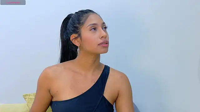 Anna risse online show from February 12, 2026, 5:46 am